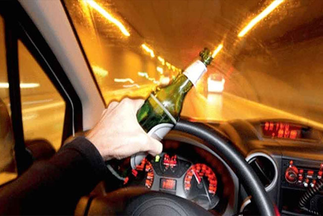 Girls Caught in Drunk and Drive Test in Jubilee Hills