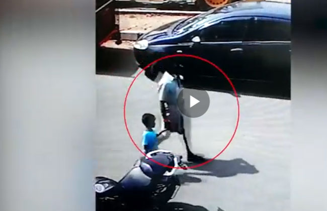 Chennai, kidnap, father, Bar, resuced, Tasmac bar, CCTV Camera footage