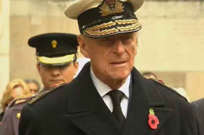 Prince Philip Uninjured After Car Accident