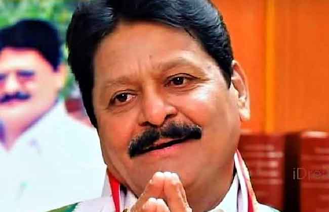 సర్వే సంచలనం : కాంగ్రెస్లో రౌడీమూకలు : సస్పెన్షన్ సర్వే సంచలనం : కాంగ్రెస్లో రౌడీమూకలు : సస్పెన్షన్
