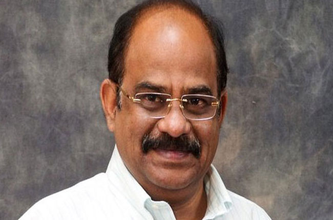 ఎమ్మెల్యే పదవికి, బీజేపీకి ఆకుల గుడ్బై ఎమ్మెల్యే పదవికి, బీజేపీకి ఆకుల గుడ్బై