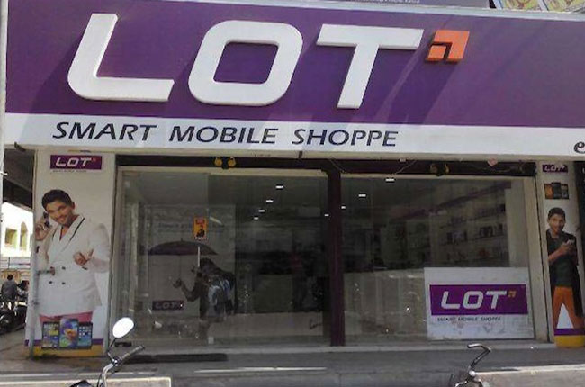 Theft in the Lot mobile showroom