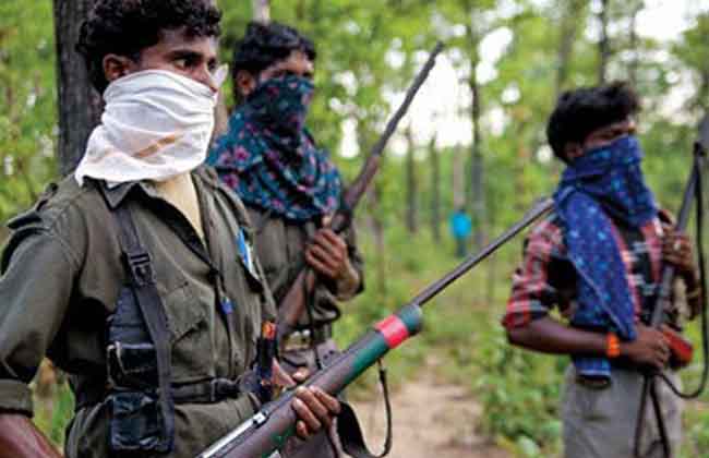 maoists firing