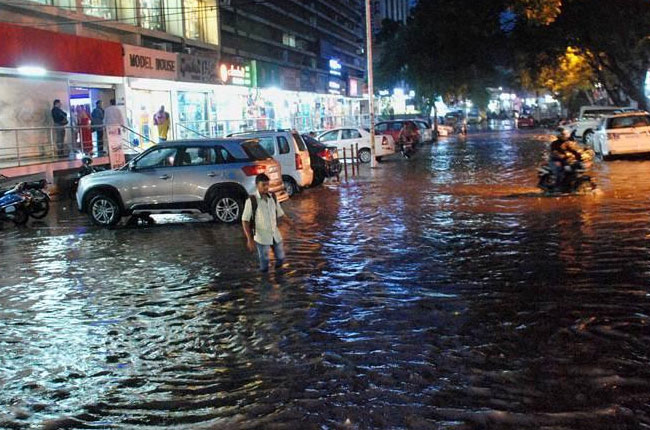 Heavy rain in Hyderabad