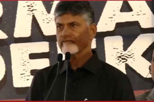 ధర్మపోరాట దీక్ష : మోడీకి బాబు వార్నింగ్ ధర్మపోరాట దీక్ష : మోడీకి బాబు వార్నింగ్