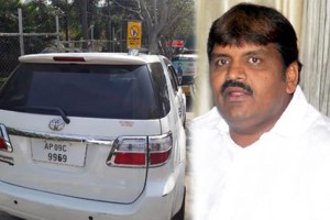 Hyderabad mayor pays fine for keeping car in 'no parking' zone, thanks citizen who pointed it out