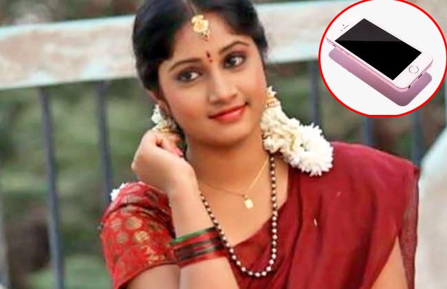 TV Actress Jhansi Suicide Case