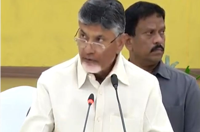 CM Chandrababu interview with students at Gurukulam school