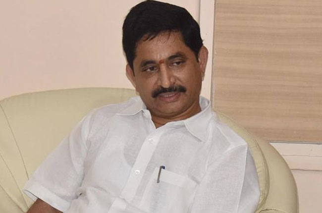 Ed notices to Congress leader vem Narender Reddy in otuku notu case