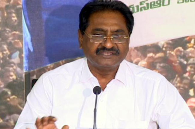 బోగస్ ఓట్లపై హైకోర్టులో వాదనలు : పొన్నవోలు సుధాకర్ బోగస్ ఓట్లపై హైకోర్టులో వాదనలు : పొన్నవోలు సుధాకర్