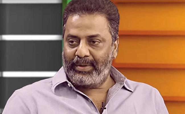 సినీ వలసలు: వైసీపీలోకి మరో సీనియర్ యాక్టర్ సినీ వలసలు: వైసీపీలోకి మరో సీనియర్ యాక్టర్