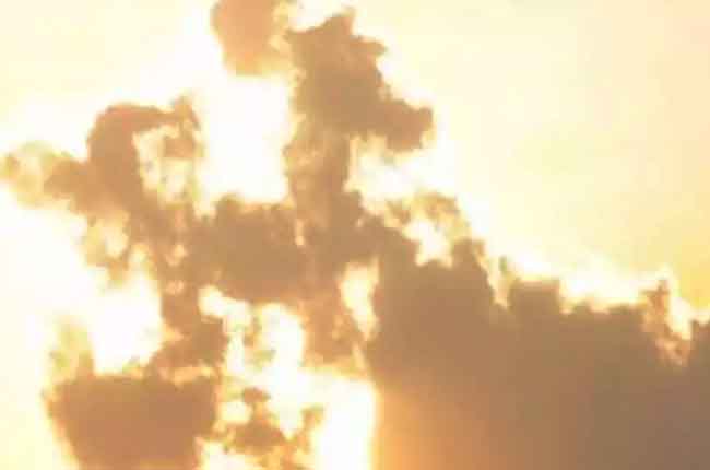 Telangana Hot Weather Khanapur 44.4 Degrees