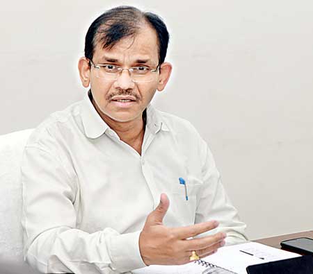 ap ceo dwivedi angry on evm problems