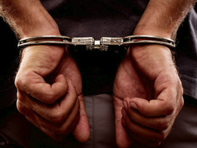 nine members of Iranians arrest in gujarat