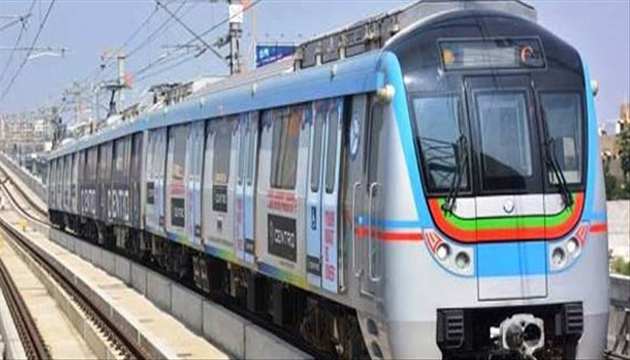 Metro trains moving as usual in hyderabad