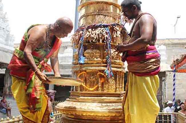 గోవిందరాజ స్వామి బ్రహ్మోత్సవాలు : నేడు గరుడ సేవ గోవిందరాజ స్వామి బ్రహ్మోత్సవాలు : నేడు గరుడ సేవ
