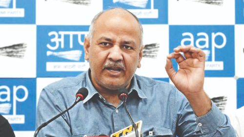 కోడ్ ఉల్లంఘనపై ఢిల్లీ డిప్యూటీ సీఎంకు ఈసీ నోటీసు కోడ్ ఉల్లంఘనపై ఢిల్లీ డిప్యూటీ సీఎంకు ఈసీ నోటీసు