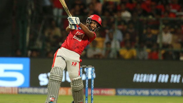 KXIPvsKKR: కోల్కతా టార్గెట్ .184 KXIPvsKKR: కోల్కతా టార్గెట్ .184