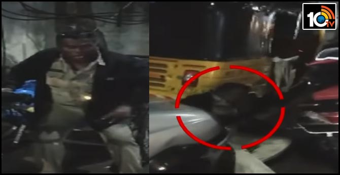 Constable Suspended For Creating Nuisance on road