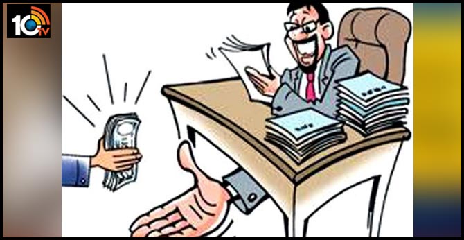 పెరిగిన అవినీతి కేసులు : తెలంగాణ వ్యాప్తంగా 173 ఏసీబీ కేసులు పెరిగిన అవినీతి కేసులు : తెలంగాణ వ్యాప్తంగా 173 ఏసీబీ కేసులు