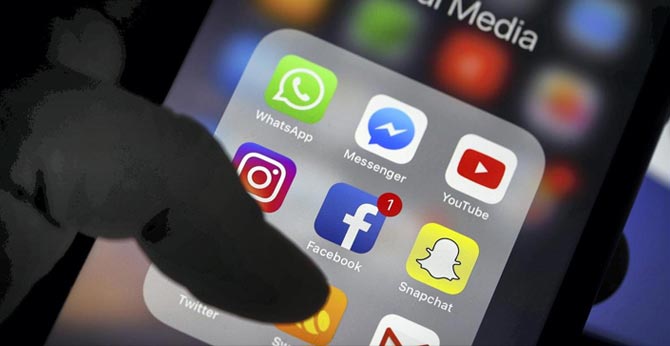 Facebook, Facebook Messenger Were The Most Downloaded Apps On 2019