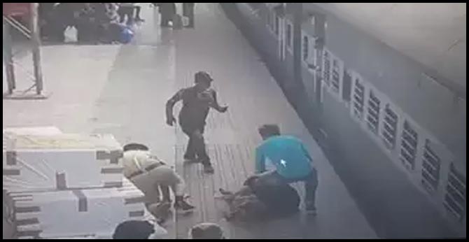 RPF Jawan rescued lady passenger in secunderabad railway station