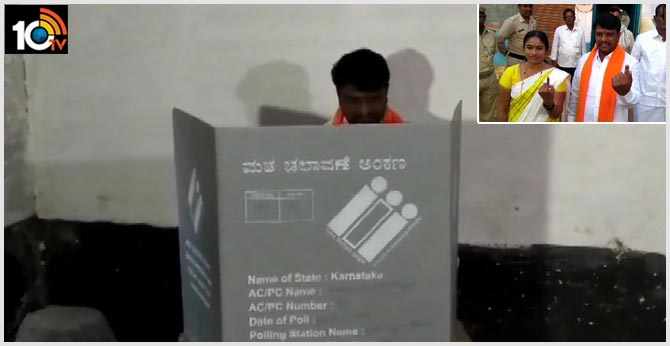 Karnataka bypolls: Voting begins for 15 assembly constituencies