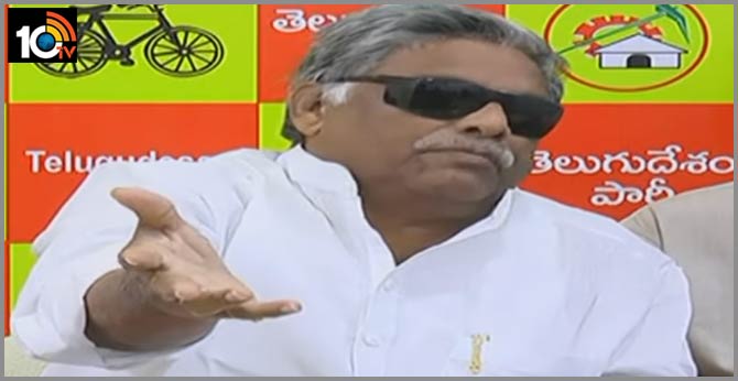 keep ysr name for ap capital