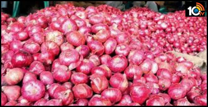 onion price fall in hyderabad market