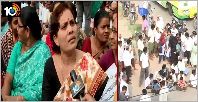 రాజధానికి పొలాలిచ్చి రోడ్డుమీద కూర్చునే ఖర్మ మాకేంటి రాజధానికి పొలాలిచ్చి రోడ్డుమీద కూర్చునే ఖర్మ మాకేంటి