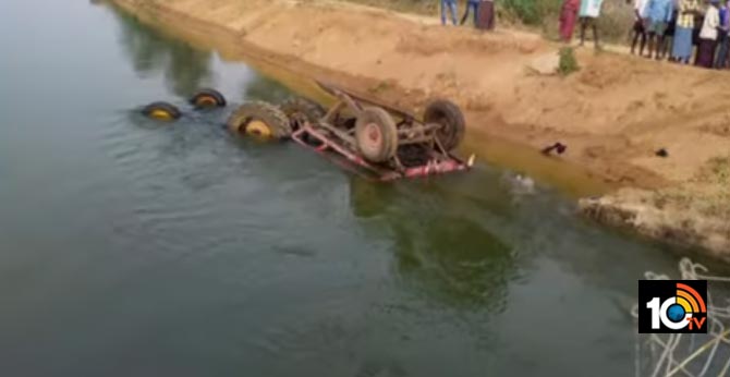 tractor Falling into pond, Two killed