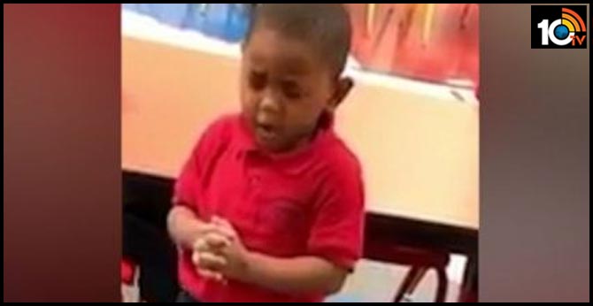 3 year old prayer warms hearts