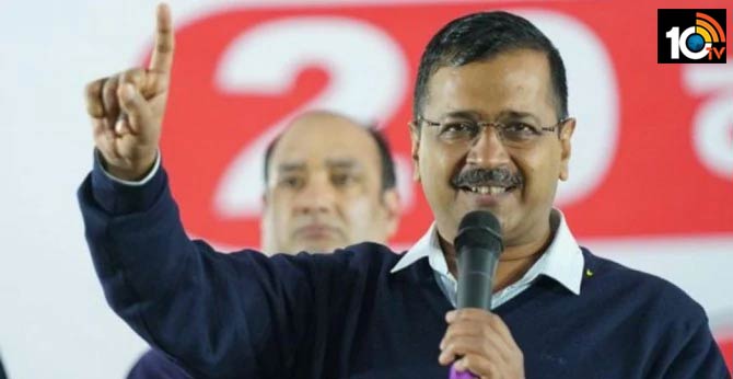 ఢిల్లీ ఎన్నికల్లో క్రేజీ పోరు : కేజ్రీవాల్పై 27 మంది అభ్యర్ధులు పోటీ ఢిల్లీ ఎన్నికల్లో క్రేజీ పోరు : కేజ్రీవాల్పై 27 మంది అభ్యర్ధులు పోటీ