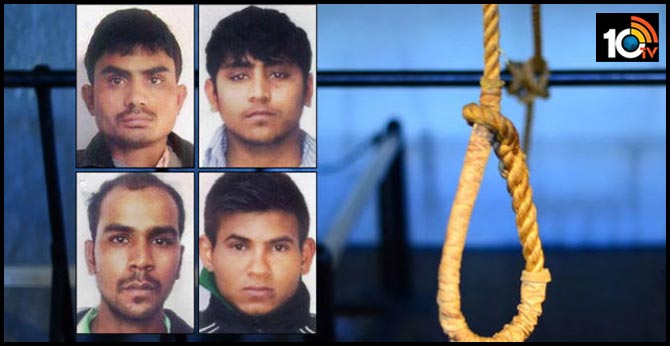 Nirbhaya convicts' execution won't happen on Jan 22 as mercy plea filed: Delhi govt to HC