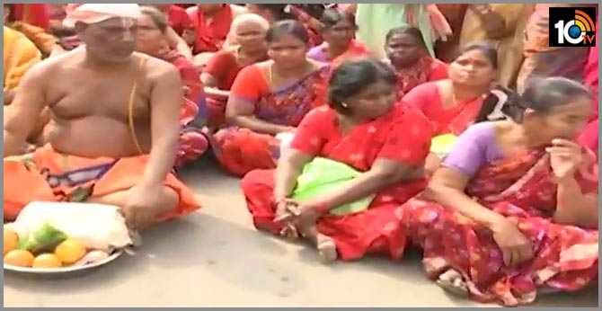 Denial of assistance to police AP Capital Protest 27th Day