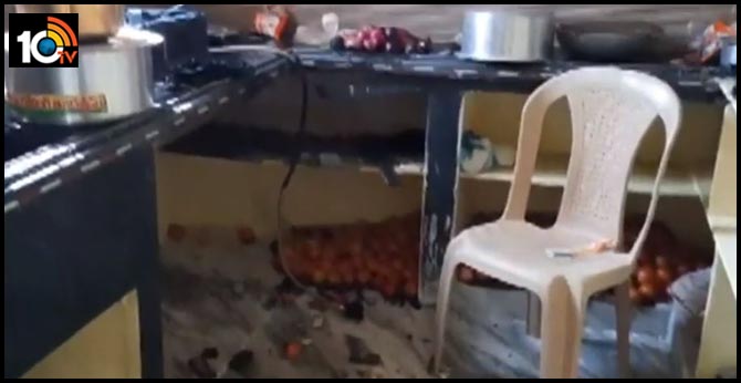 Gas cylinder explosion at home in Hyderabad, five Injured