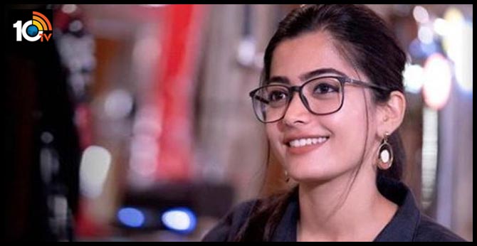 హీరోయిన్ రష్మిక ఇంటి నుంచి రూ.25 లక్షలు స్వాధీనం హీరోయిన్ రష్మిక ఇంటి నుంచి రూ.25 లక్షలు స్వాధీనం