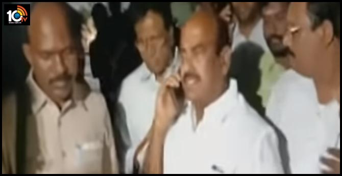 Bail drama: JC Diwakar Reddy Fire On police