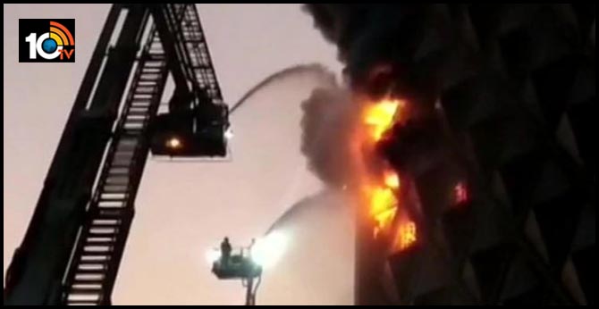 Fire breaks out in Raghuveer Market in Surat
