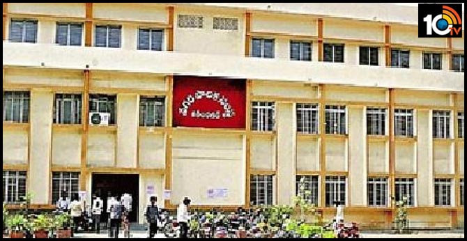 కరీంనగర్ మేయర్, డిప్యూటీ మేయర్ పేర్లు ఖరారు కరీంనగర్ మేయర్, డిప్యూటీ మేయర్ పేర్లు ఖరారు