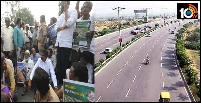 Police arrested Amravati farmers at Chinakakani Highway