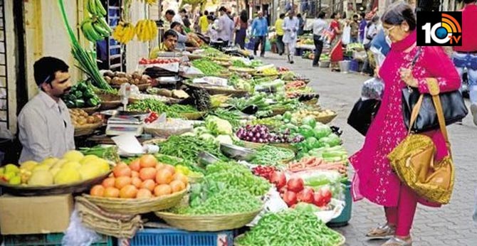 Retail inflation at 5-yr high, crosses RBI’s comfort zone on soaring food prices