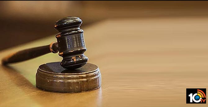 Rs 1.5 crore from mom for abandoning him