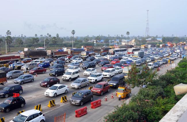 sankranti festival traffic jam at toll plazas