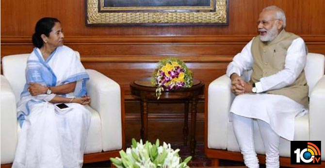 వెస్ట్ బెంగాల్లో మోడీ..మమతతో భేటీ..ఏం చర్చించారంటే వెస్ట్ బెంగాల్లో మోడీ..మమతతో భేటీ..ఏం చర్చించారంటే
