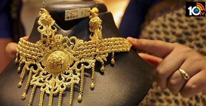 Why gold prices may still rise despite 25% jump last year