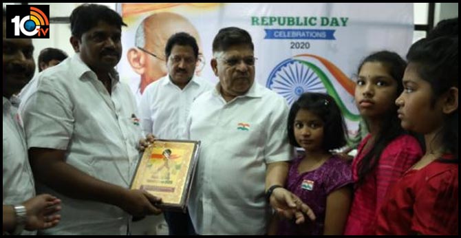 republic day celebrations at chiranjeevi blood bank