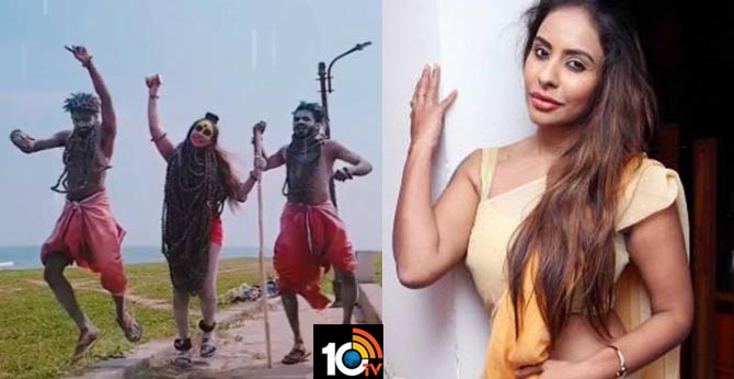 Actres sri reddy in lord shiva getup dance