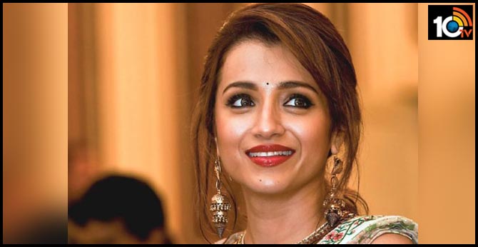 ప్రమోషన్కి వస్తావా.. డబ్బు వెనక్కిస్తావా – త్రిషకు ఝలక్ ఇచ్చిన నిర్మాతలు ప్రమోషన్కి వస్తావా.. డబ్బు వెనక్కిస్తావా – త్రిషకు ఝలక్ ఇచ్చిన నిర్మాతలు