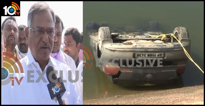 Two dead bodies in a car that Flushed in Kakatiya canal ..Peddapalli MLA sister and bava dead